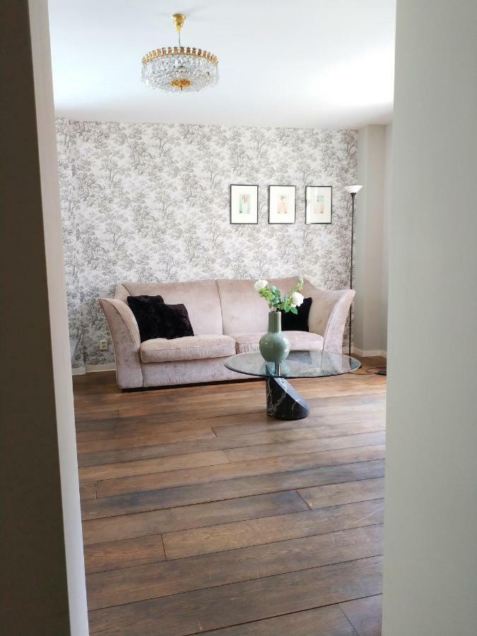 The Sunny Suite - R.Q.C. The Hague Luaran gambar